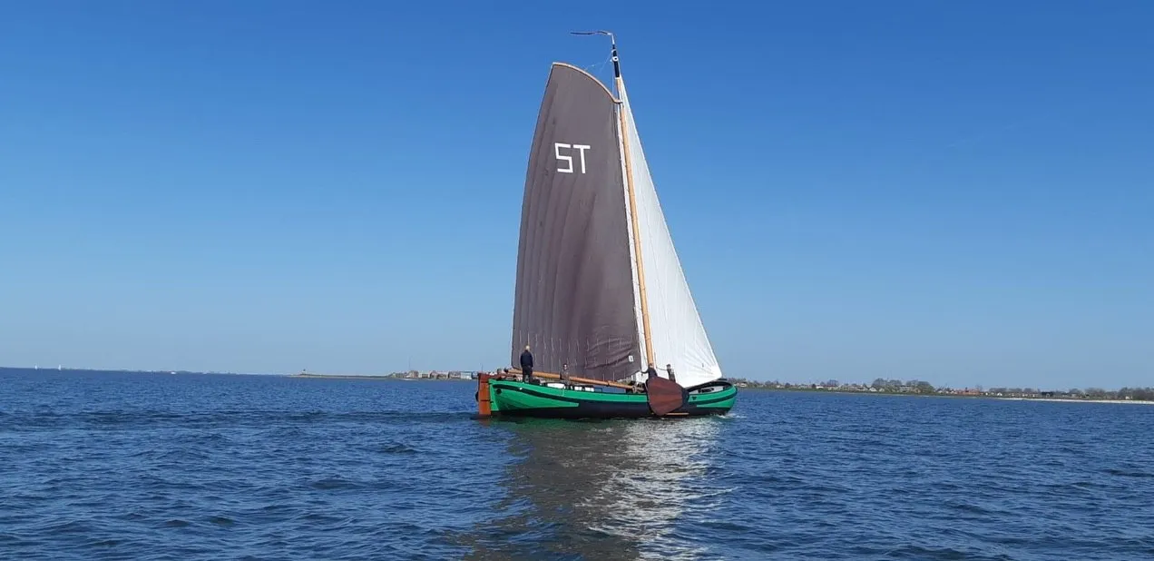 De Vrouwe Jantje scherp aan de wind